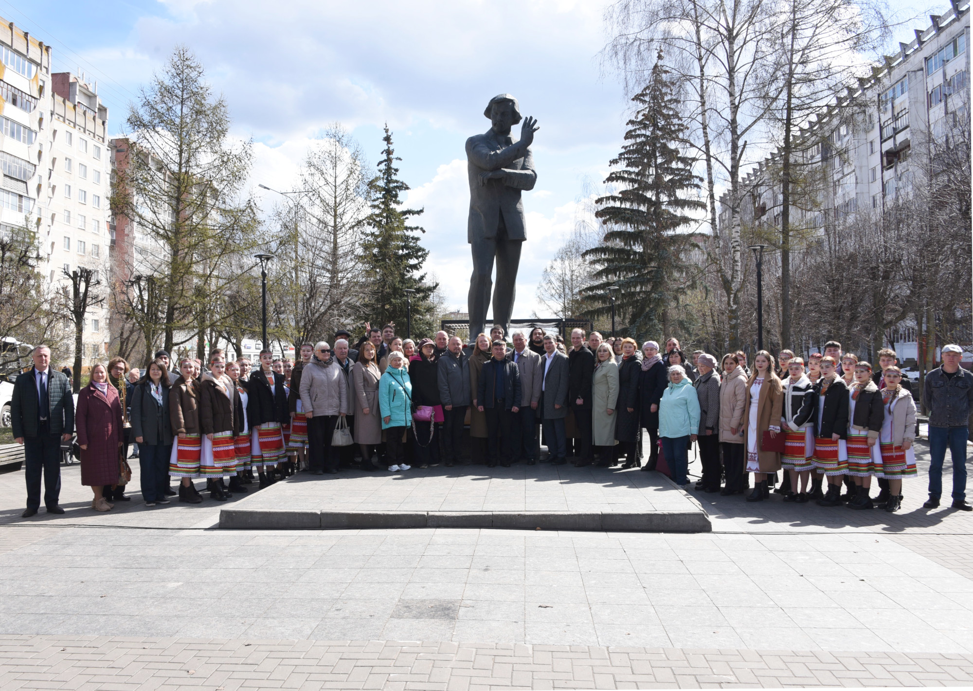 «Сохранение памяти о великих земляках – наш долг»:  в Йошкар-Оле почтили память основоположника марийской музыки