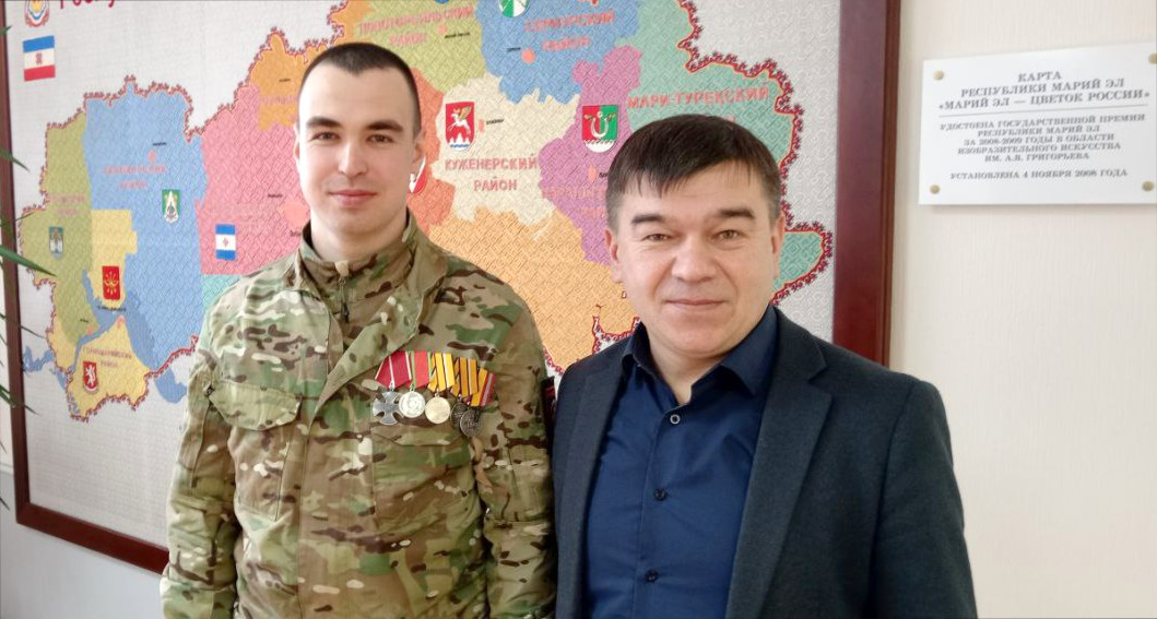 В Госсобрании республики прошла встреча учителя и ученика, которых объединила спецоперация