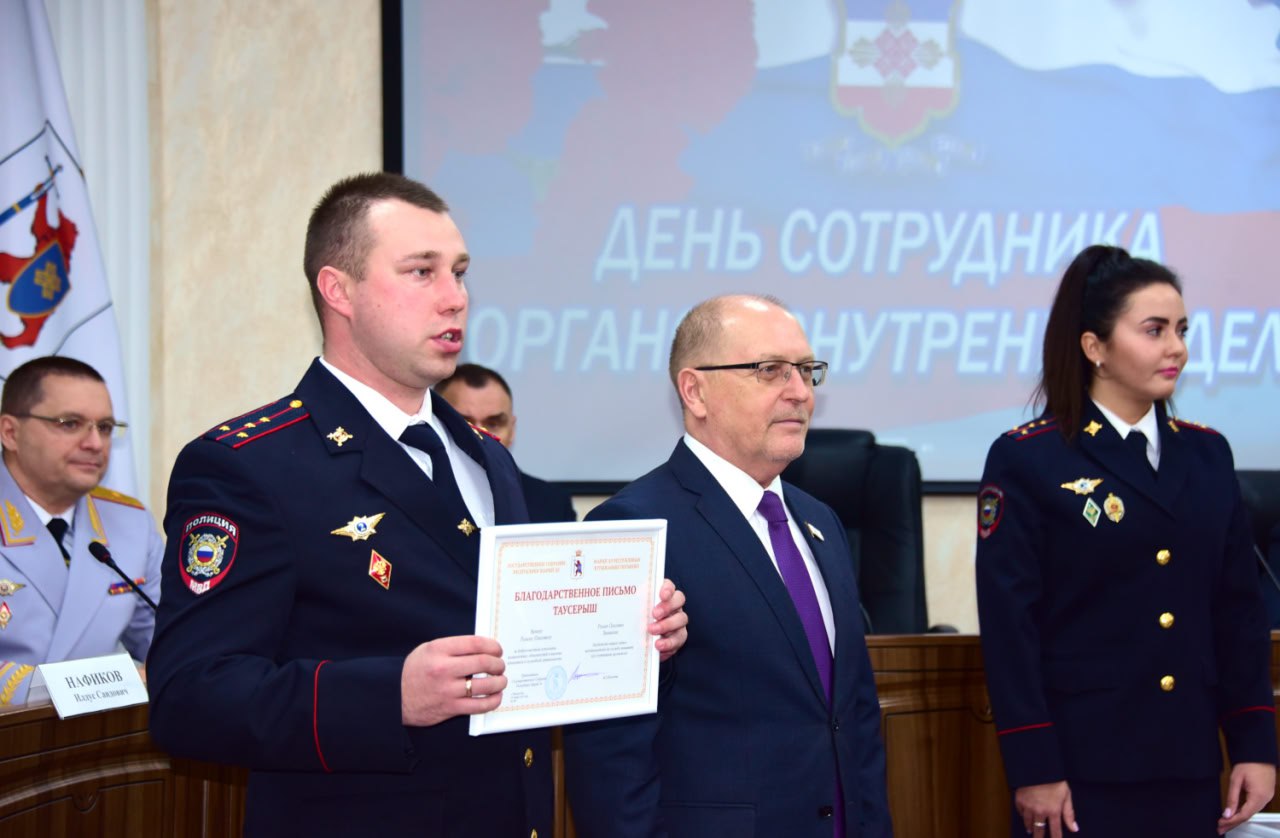 Михаил Васютин: "Ваша служба – это воплощение долга, мужества и самоотверженности"