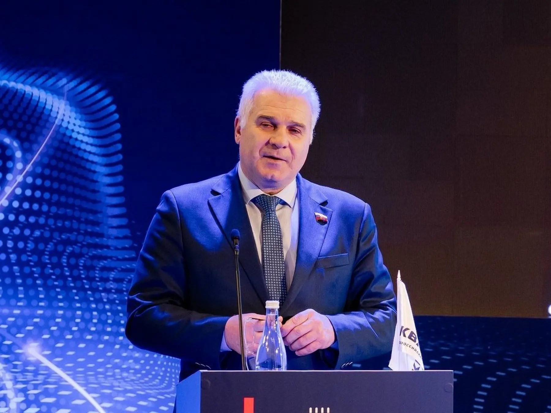 Сенатор от Марий Эл Сергей Мартынов поздравляет республику с Днем российского парламентаризма