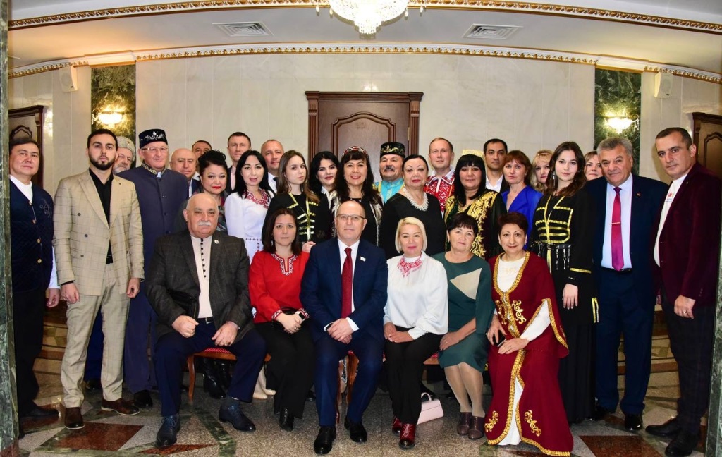 Михаил Васютин: Взаимное уважение и сплоченность - та основа, на которой мы строим наше настоящее и будущее