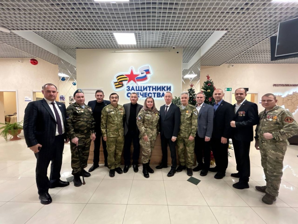 Магсумов_встреча.jpg Магсумов_встреча.jpg