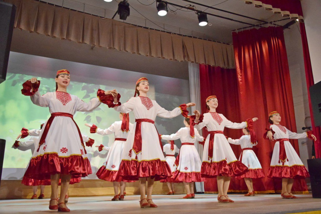 В честь Дня народного единства и 105-летия Республики Марий Эл