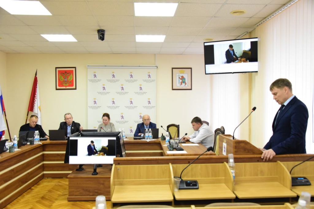 Депутаты обсудили предлагаемые изменения в законодательстве  в области земельных отношений и поддержки сельского хозяйства