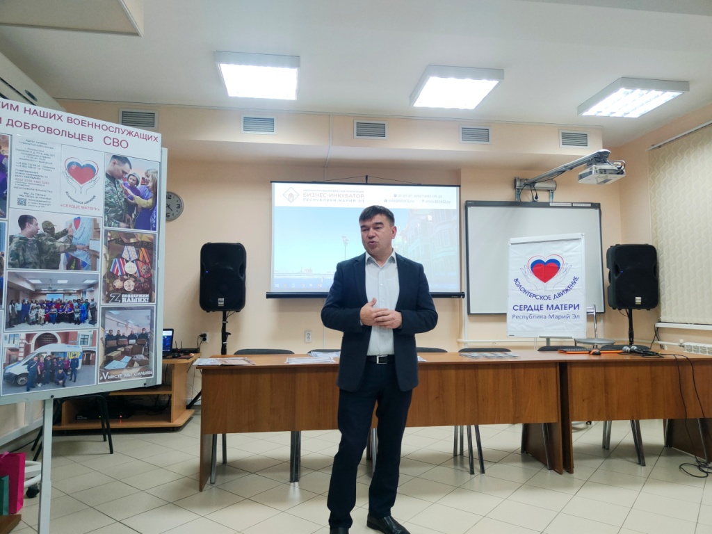 Вклад в общую Победу: Заместитель Председателя Госсобрания поблагодарил активистов-волонтеров "Сердца матери"