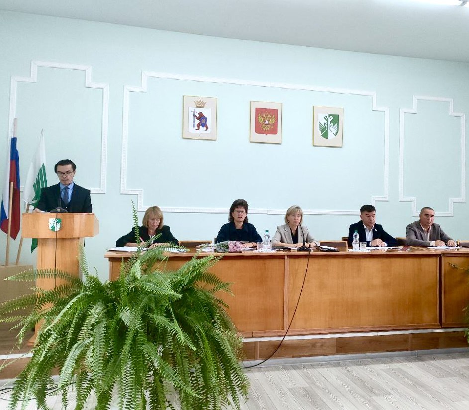 Визит в Сернурский район: работа депутатов на местах