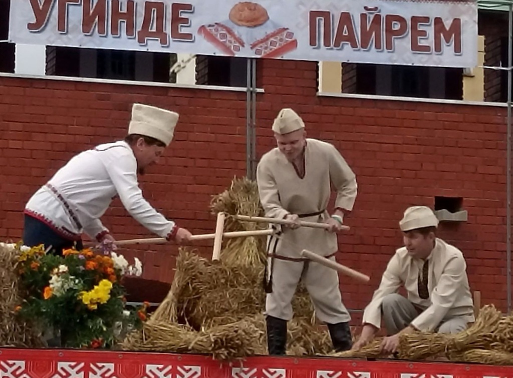 В Царевококшайском Кремле широко отметили «Угинде» - праздник нового урожая