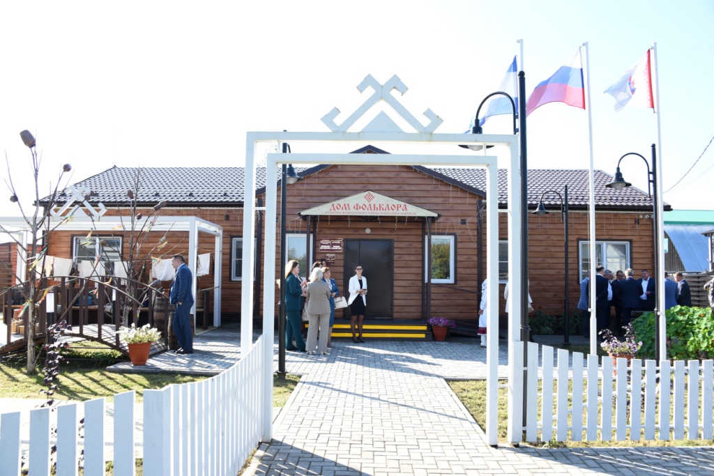 В Марий Эл все больше создаются условия для развития народного творчества